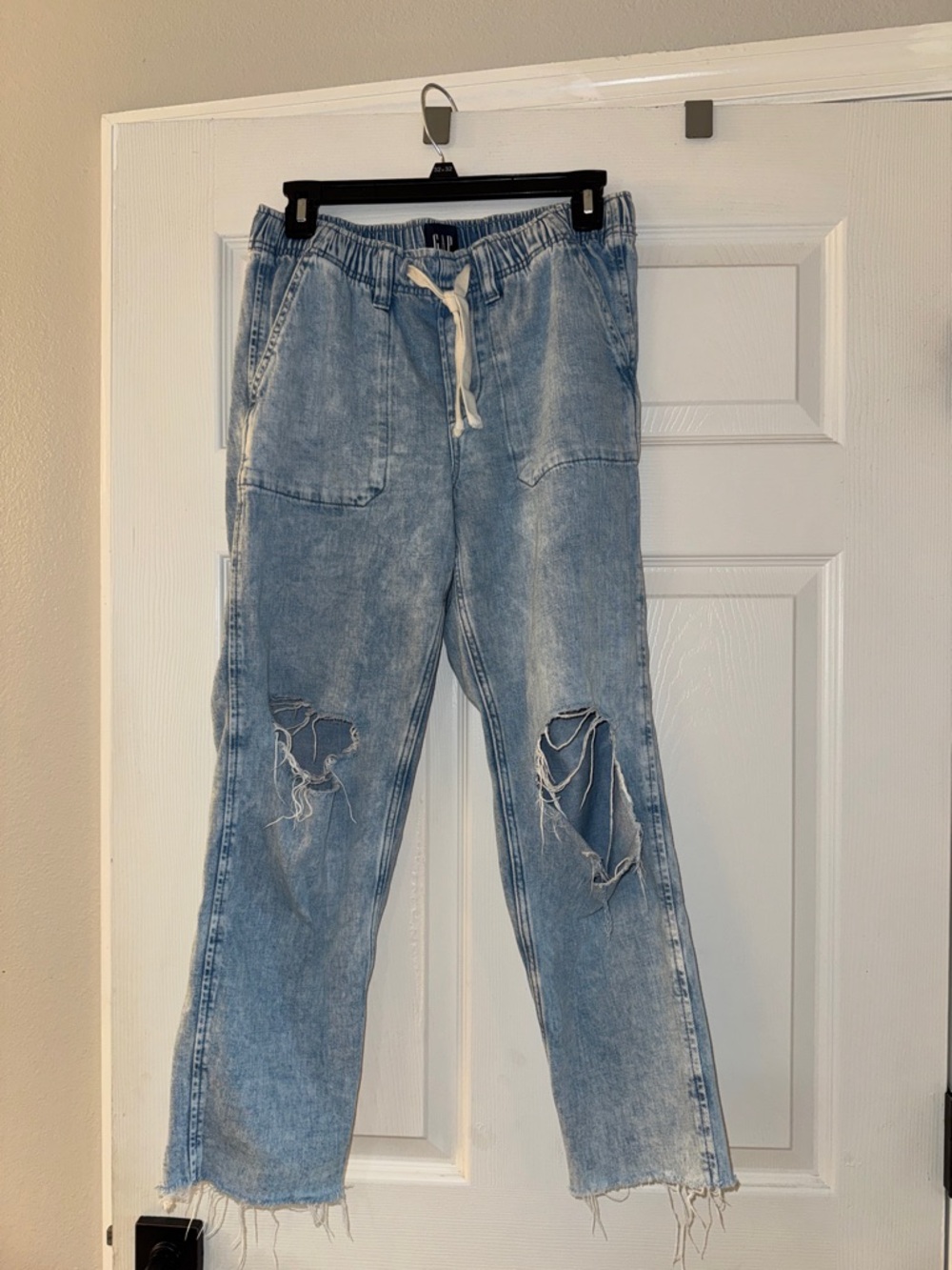 GAP Light Blue Distressed Women's Jeans - Drawstring Waist